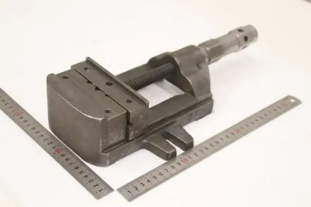 Spannweite 95 mm Maschinenschraubstock – RESALE