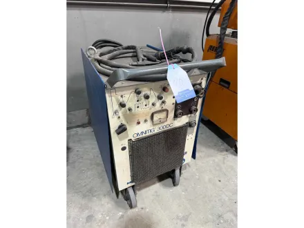 MESSER GRIESHEIM OMNITIG 300 DC Schweißgerät – RESALE