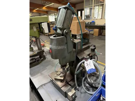 Taumelnietmaschine – RESALE