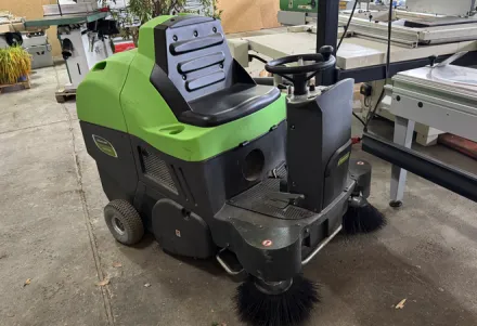 Cleancraft AUKM 800 Aufsitzkehrmaschine – RESALE