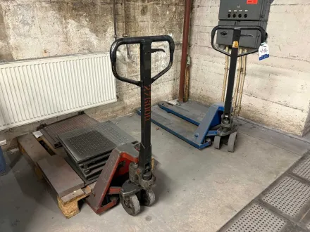 Posten Handhubwagen – RESALE