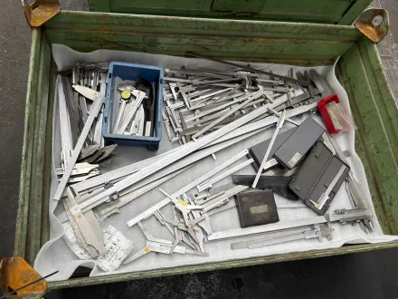 Großposten Messschieber – RESALE