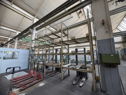 Schwerlastregal ohne Inhalt – RESALE