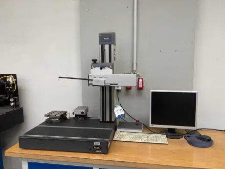 MAHR MARSURF CD 120 Oberflächenmessgerät – RESALE