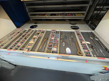 Posten Schneideisen – RESALE
