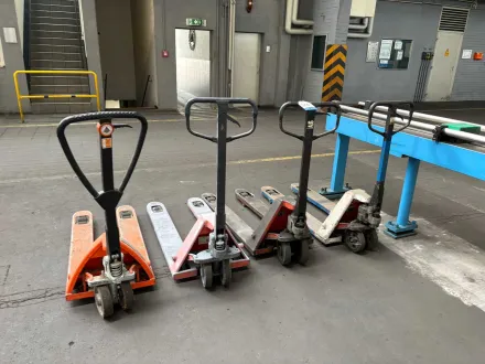 Posten Handhubwagen – RESALE