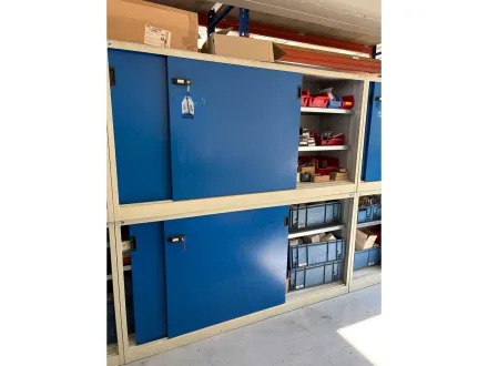 Werkstattschrank mit Inhalt – RESALE