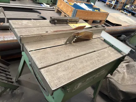 ELEKTRA-BECKUM PK 3100 WN/250 Kreissäge – RESALE
