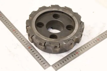 UER 200-1-12  Aufnahme Ø 60 mm Messerkopf – RESALE