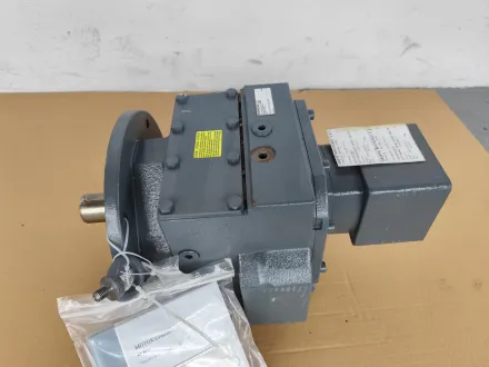 Siemens Df 68 kj Hauptgetriebe Bertolaso Füller – RESALE