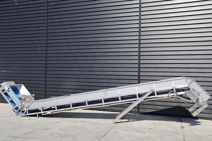 STC in-feed conveyor belt