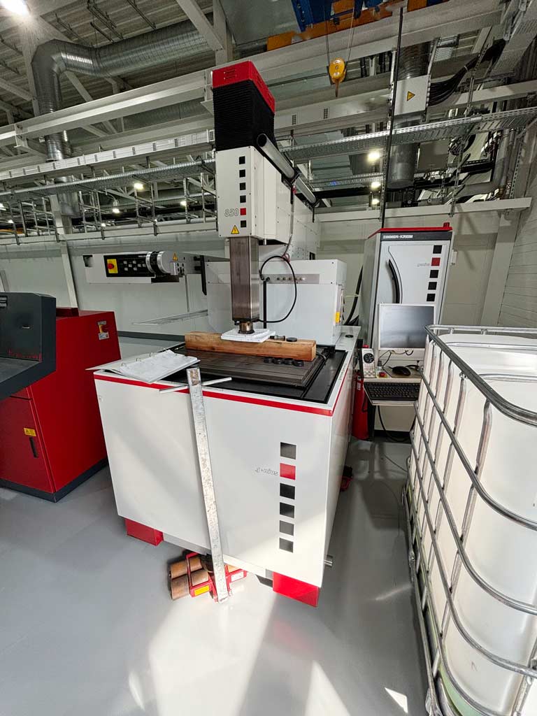 Zimmer + Kreim Genius 850 Senkerodiermaschine