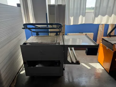 DEM Industrie-Wärmeabdichtungs- / Schrumpfverpackungsmaschine – RESALE