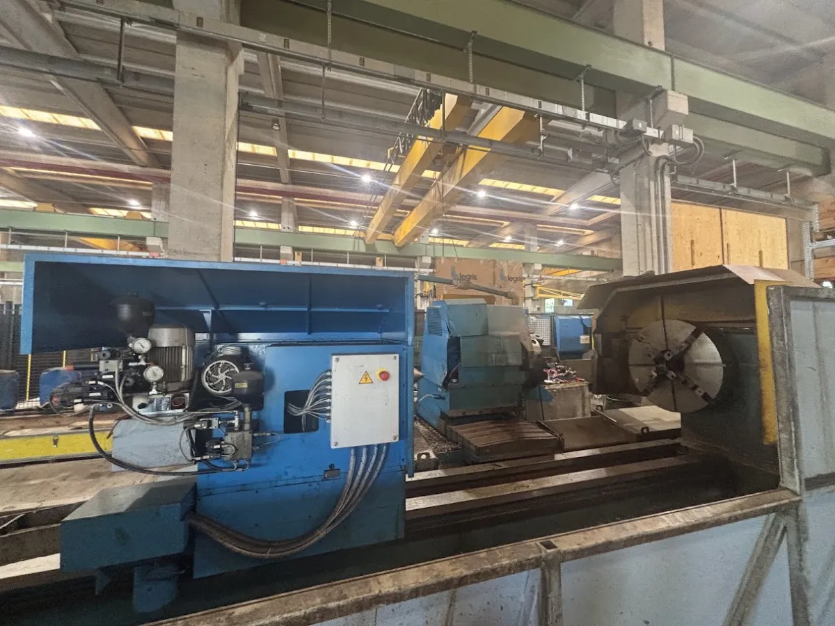 Giana GGTRONIC 1000 CNC 880 x 6500 Leit- und Zugspindeldrehmaschine