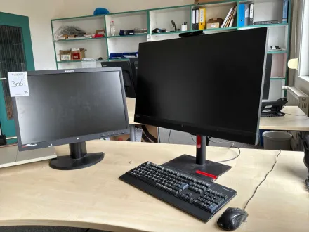 Lenovo Thinkvision F22270QT0 & LT2252pwA Monitor – RESALE
