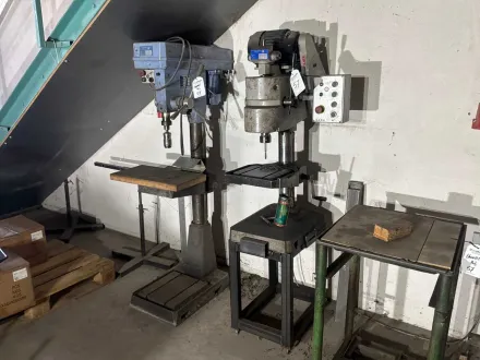 Vali & Merlo Säulenbohrer mit Rollenförderer (2x) – RESALE
