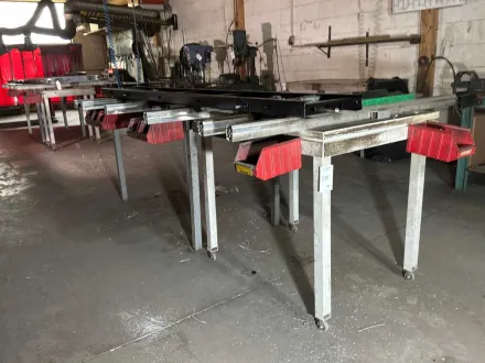 Montagetisch (4x) – RESALE
