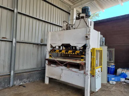Hydraulische Plattenpresse – RESALE