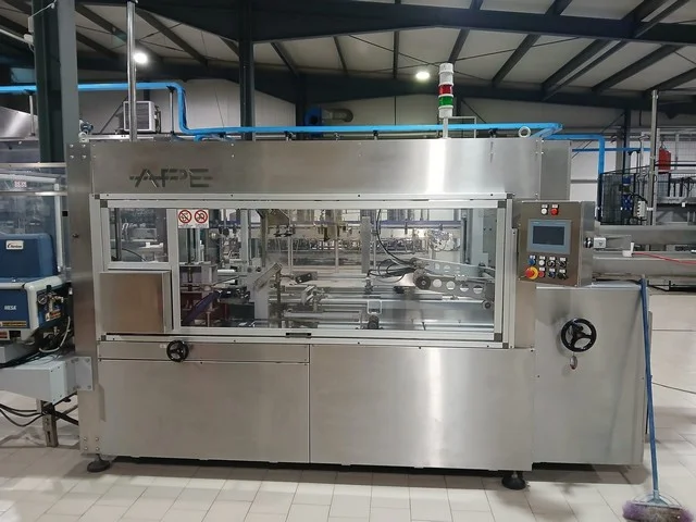 APE Used hot melt Nordson bot