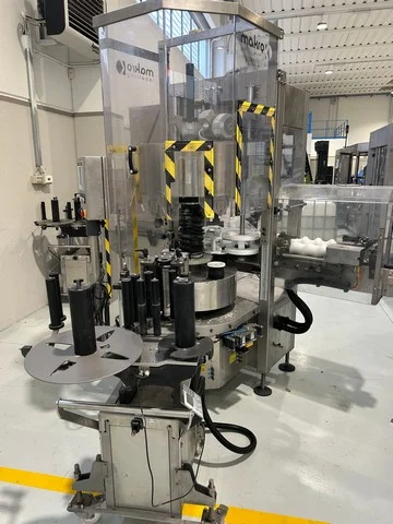 Makro Used adhesive labeller