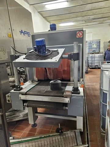 GRAMEGNA Used shrink wrapper