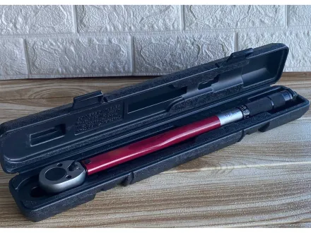 Professioneller Drehmomentschlüssel – RESALE