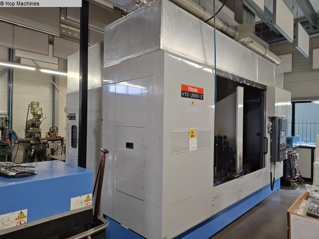 MAZAK VTC-200C-II Bearbeitungszentrum - Vertikal