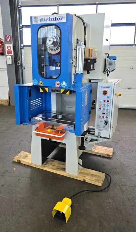 Hesse By Dirinler CDCS 401 P81 Exzenterpressen - Einständer – RESALE
