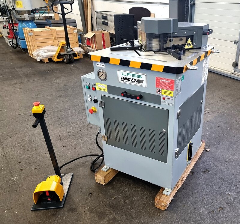 HESSE by LFSS HNM-4 F Ausklinkmaschine