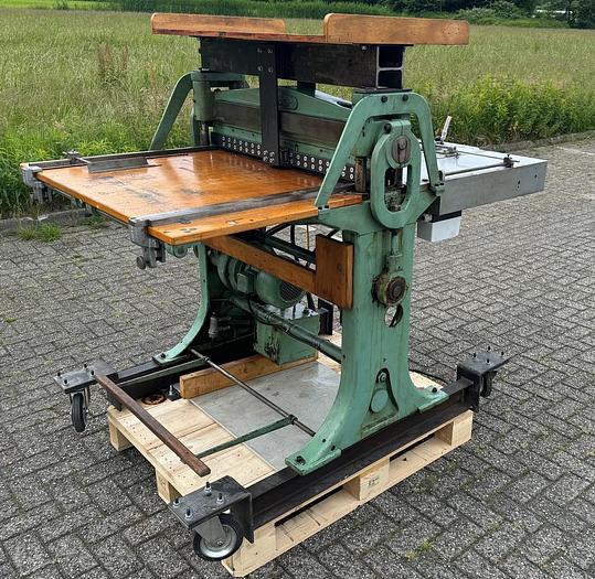 Walter Kroll 900