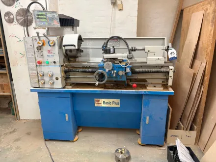 KNUTH BASIC PLUS Leit- und Zugspindeldrehmaschine – RESALE