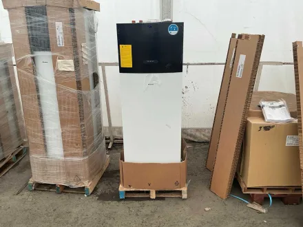 Daikin EAVH16S18DA6V7 Wärmepumpe – RESALE