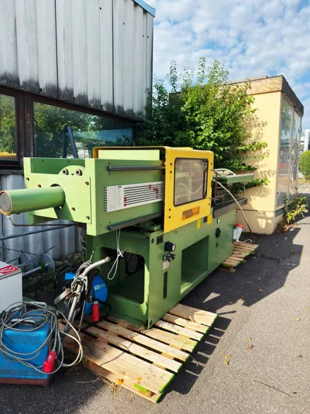 Arburg Allrounder 320-210-850 Spritzgießmaschine – RESALE