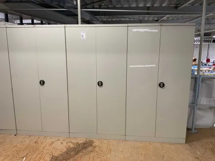 Ronis Aktenschrank (3x) – RESALE
