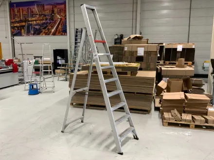 Altrex-Treppe – RESALE