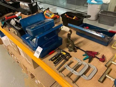 Verschiedene Werkzeuge – RESALE