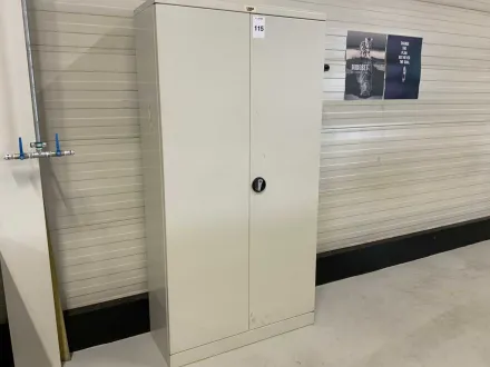 Ronis Aktenschrank mit Inhalt – RESALE