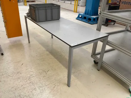 Arbeitstisch – RESALE