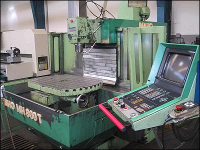 Maho MH 800 T Universal-Fräs- und Bohrmaschine – RESALE