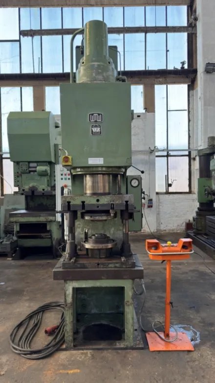 Wema Zeulenroda PYE 160 SS/M Hydraulische Presse – RESALE