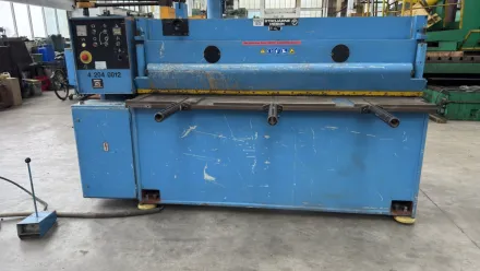 Strojservice Piesok NTC 2000/4 Tafelschere - hydraulisch – RESALE