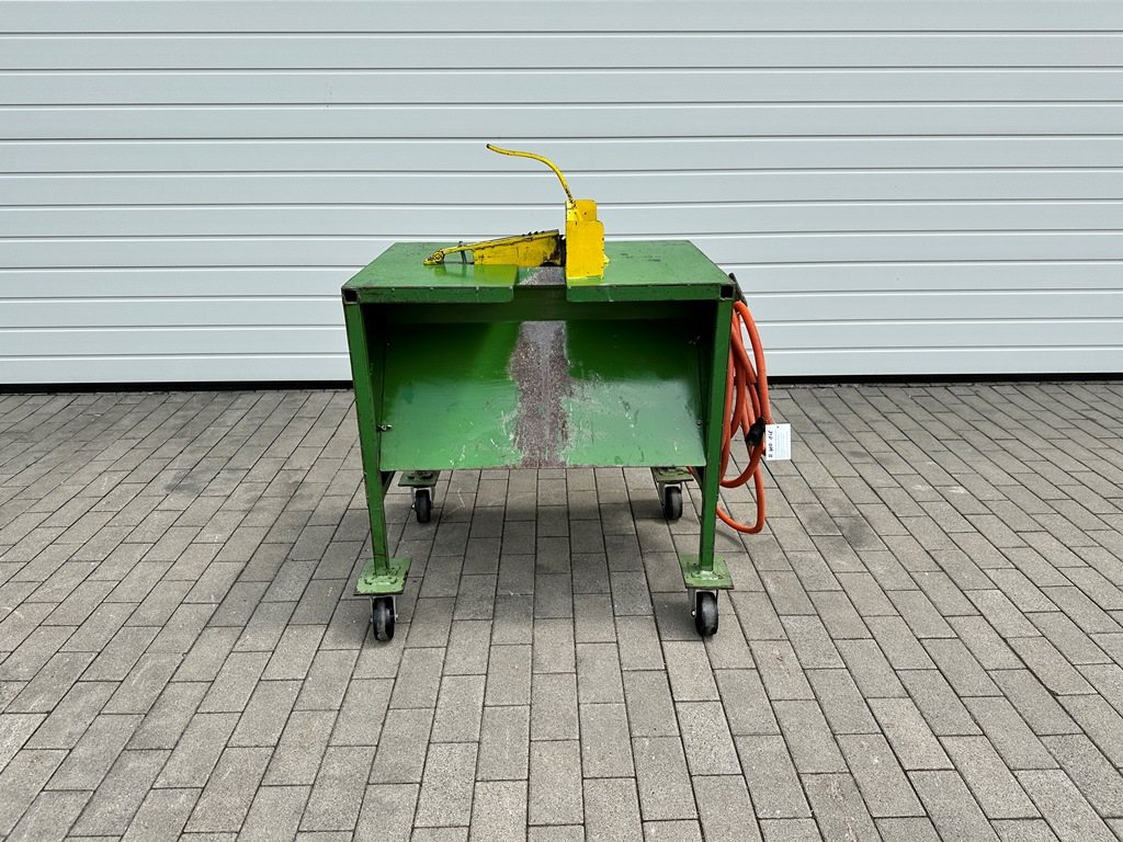 Unbekannter Hersteller Brennholzsäge 220 V