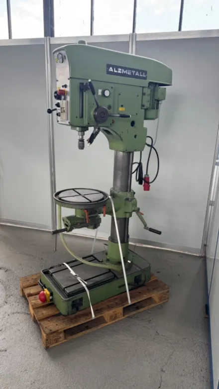 Alzmetall AB 4 SV Säulenbohrmaschine – RESALE