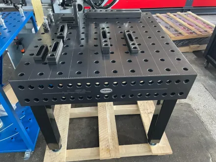 Siegmund - System 28 Professional 750 - 1000x1000 Schweißtisch – RESALE