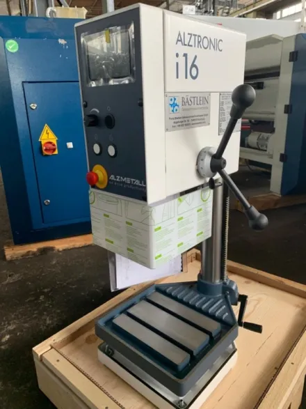 Alzmetall ALZTRONIC i16 Tischbohrmaschine – RESALE