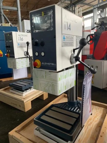 Alzmetall ALZTRONIC i14 Tischbohrmaschine – RESALE