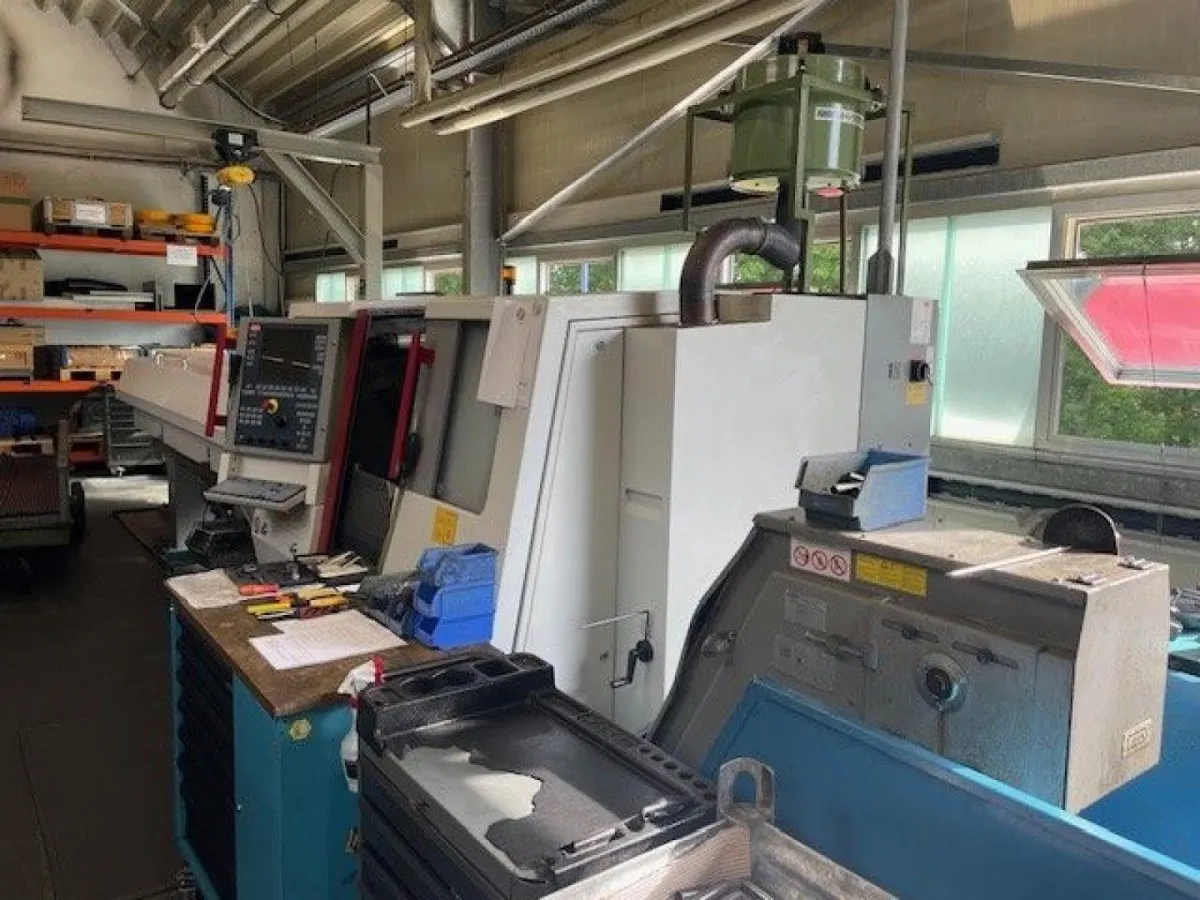TRAUB TNA300 CNC Drehmaschine - Schrägbettmaschine