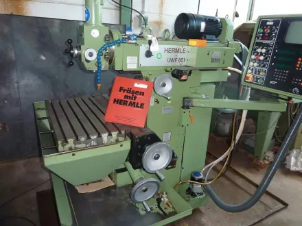 Hermle UWF 801 Werkzeugfräsmaschine - Universal – RESALE