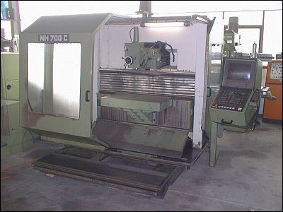 Maho MH 700 C Universal-Fräs- und Bohrmaschine – RESALE