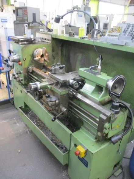 Weiler UD24 DZ67 Commodor RDU LZ Drehmaschine-konventionell-elektronisch – RESALE